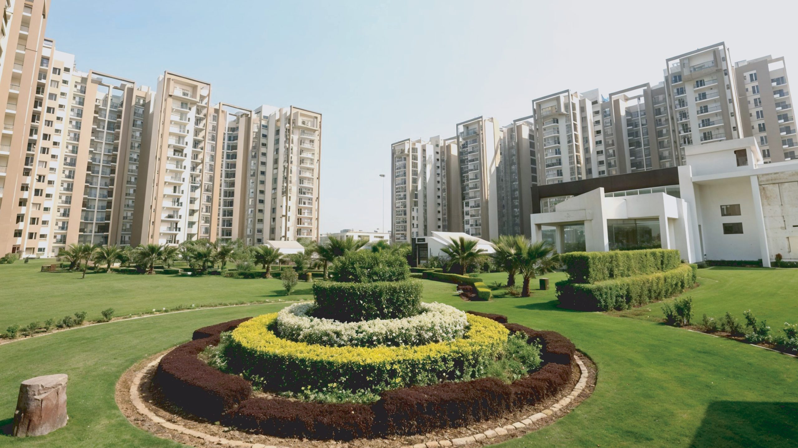 Motiaz Royal City Zirakpur