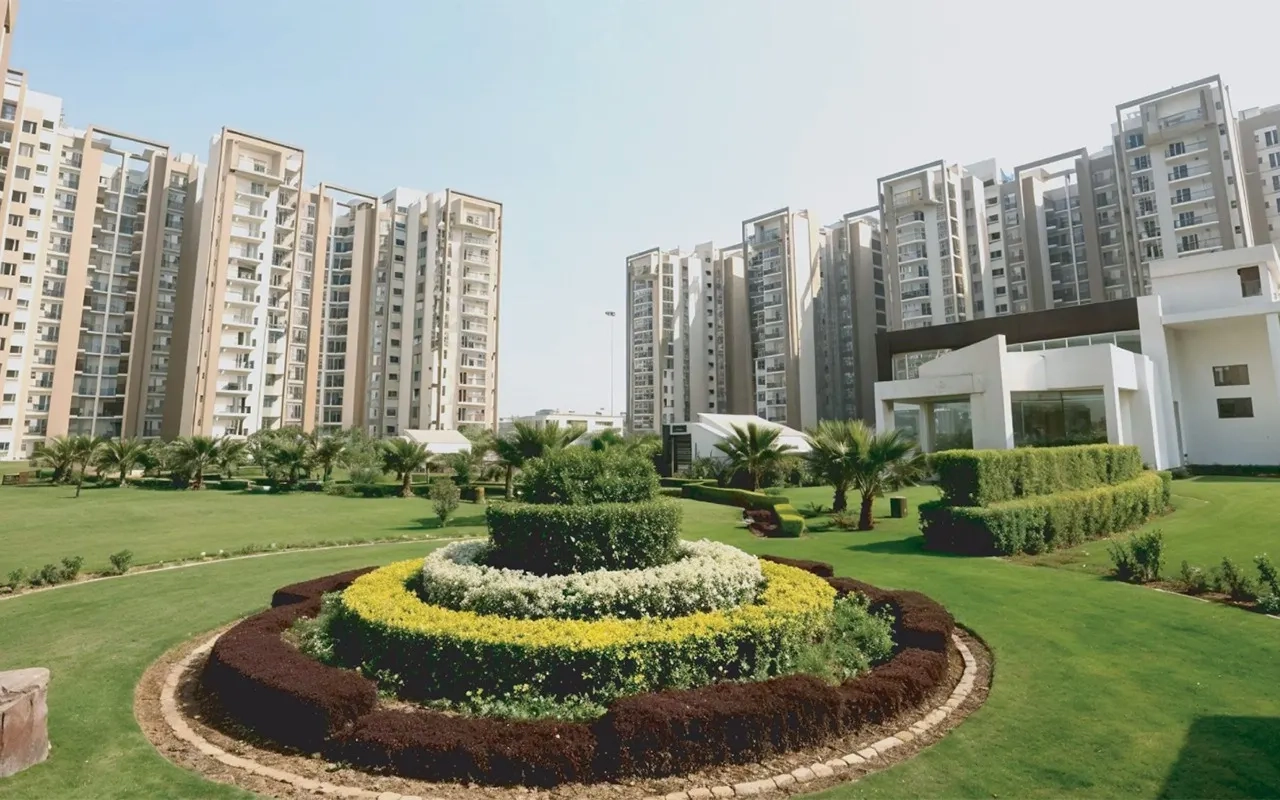 Motiaz-Royal-City-Zirakpur